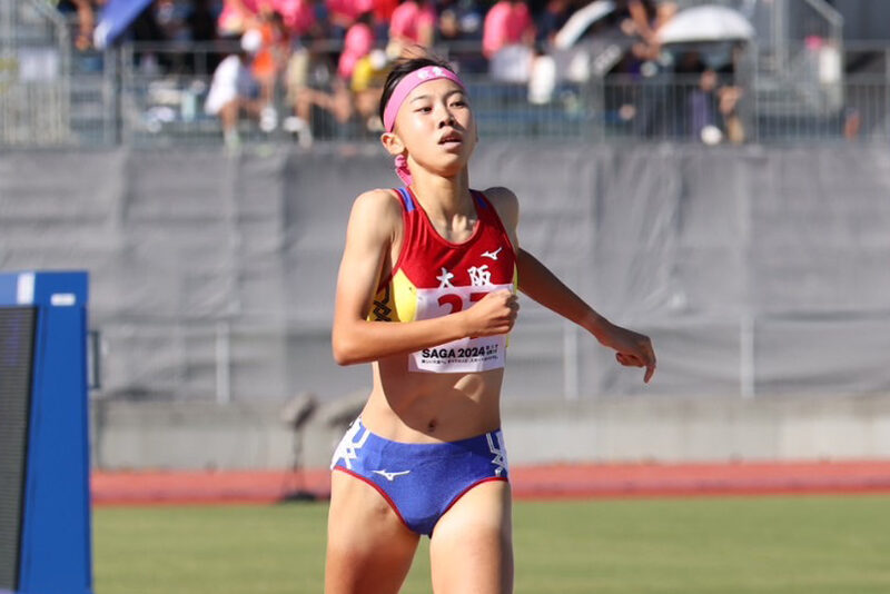 久保凛が今季最後の800m 2分02秒09で少年女子A大会新Vも「2周目がうまく走れなかった」 ／佐賀国スポ