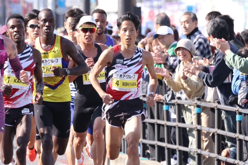 2位・西山雄介「最後まで優勝目指した」東京世界陸上「あきらめない」其田健也「情けない」／福岡国際マラソン