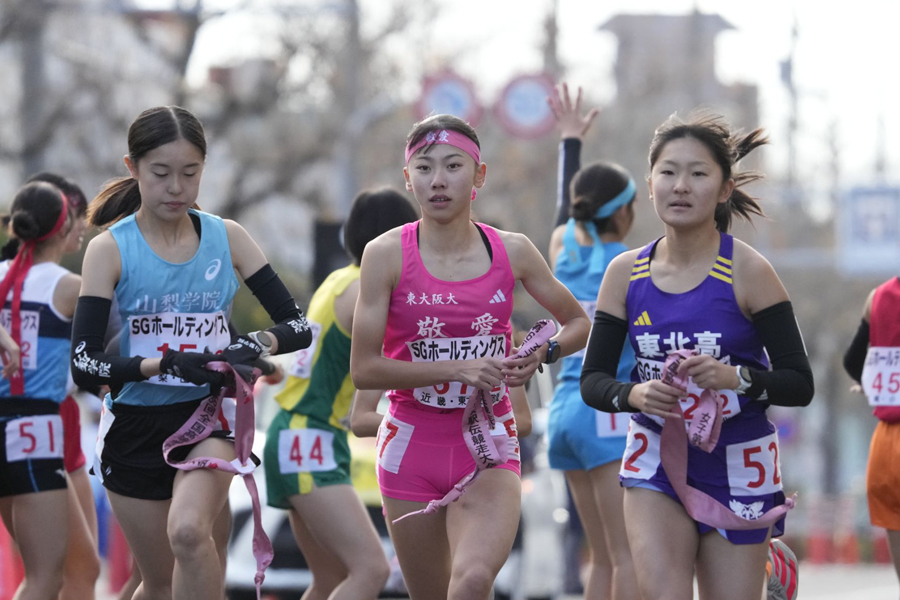 敬愛の久保凛が2区区間賞！日本人歴代11位の12分47秒 800m日本記録保持者が16人ごぼう抜き／全国高校駅伝・女子