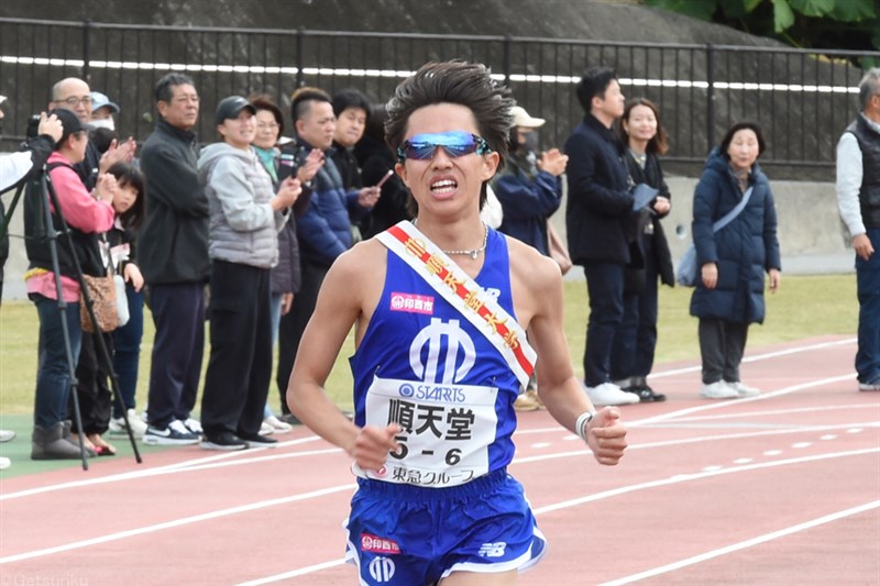 中盤から主導権を握り続けた順大 競り負けて2位も「しっかり駅伝ができた」／宮古島大学駅伝