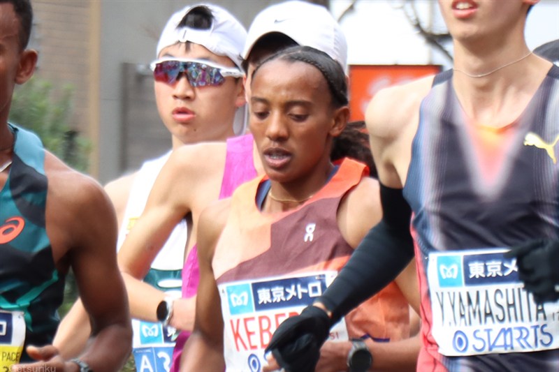 女子はケベデが2時間16分31秒でV2！序盤からトップを快走／東京マラソン